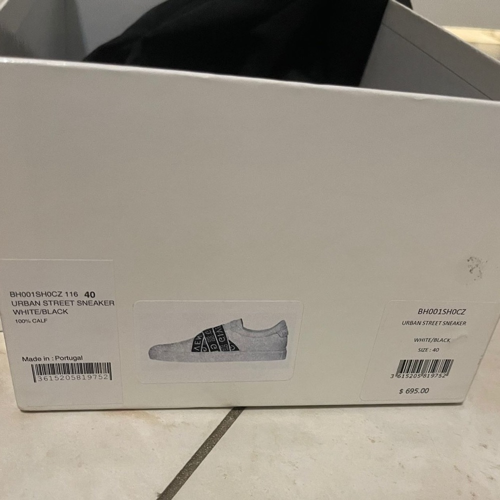 Givenchy sneakers Brand New size:40 - Picture 5 of 6